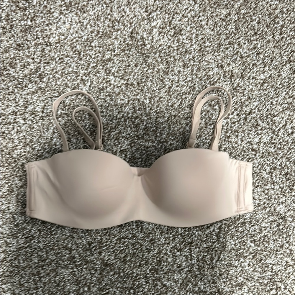 PINK Lightly Lined Removable Straps Bra